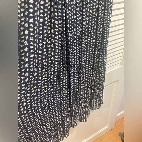 Navy blue patterned dress - Picture 4 of 4